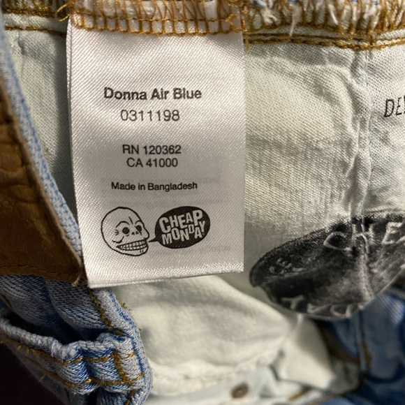 Cheap Monday Donna Jeans - Picture 8 of 9